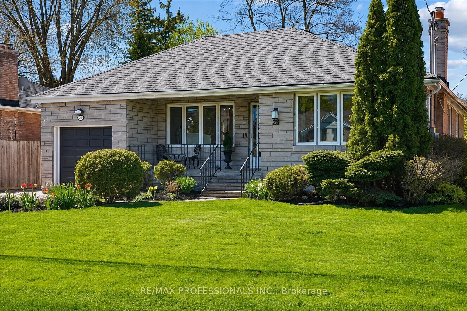 28 Spring Garden Road, Toronto, ON, M8Z 3X1 photo 2