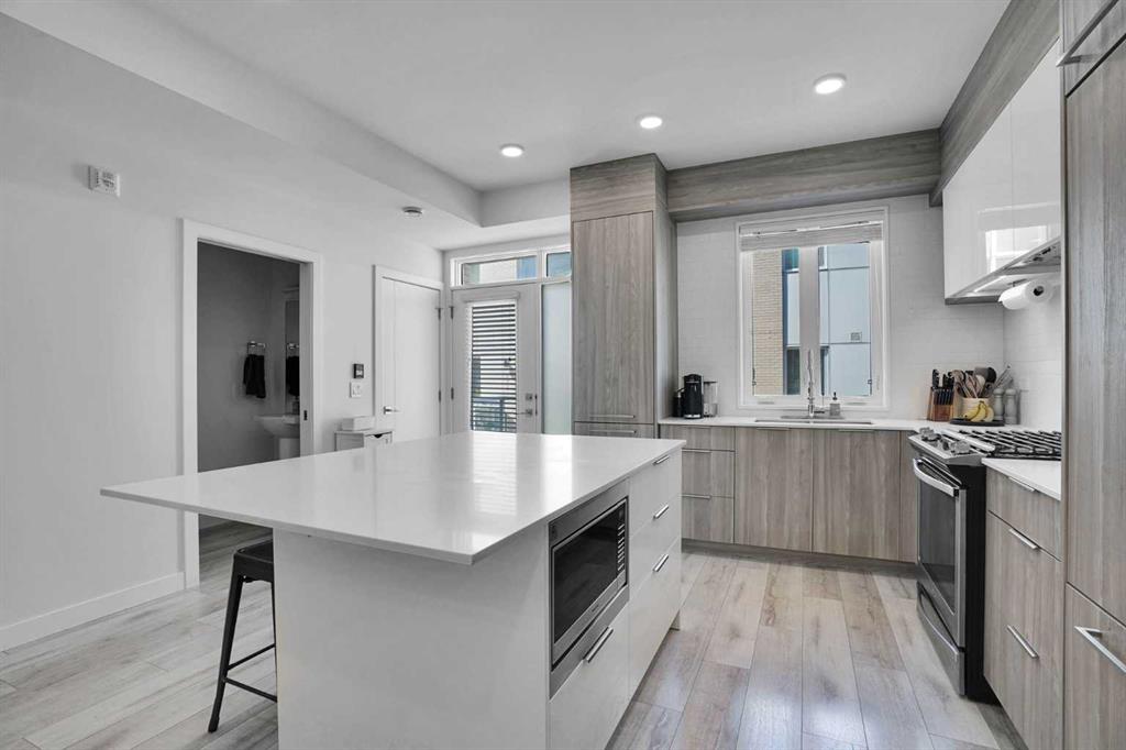 4012 Kovitz Lane NW, Calgary, AB, T3B 6H3 photo 5