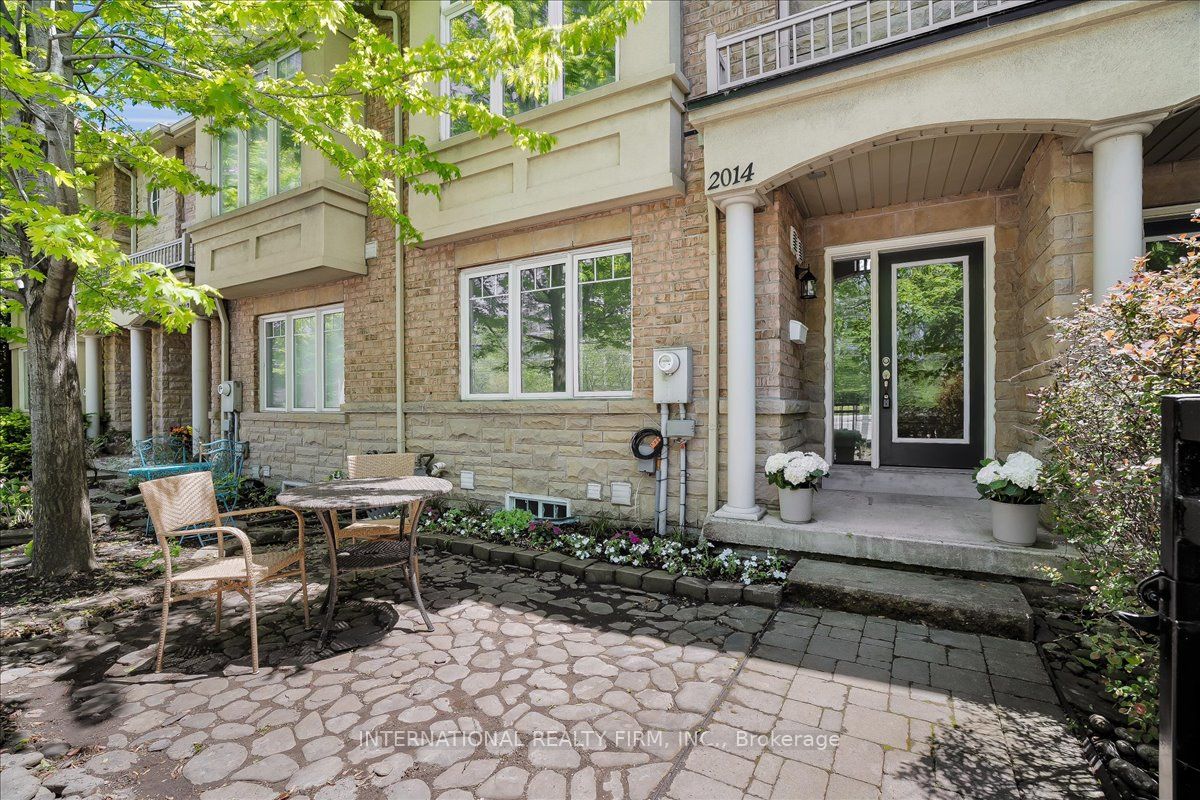 Additional image 4 of 2014 Lakeshore Road W, Mississauga, ON, L5J 1J8