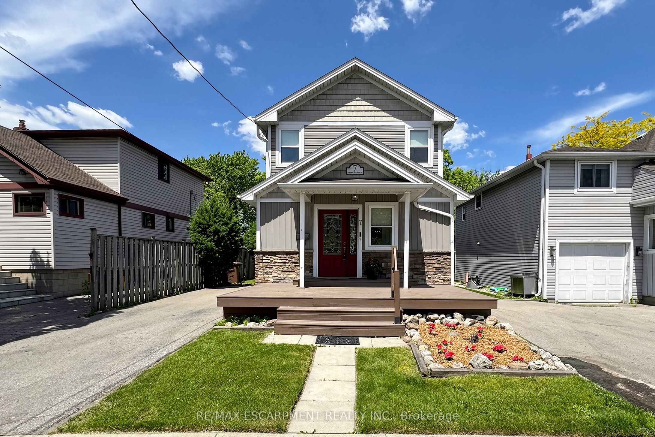 7 Windermere Avenue, Hamilton, ON, L8H 7G3
