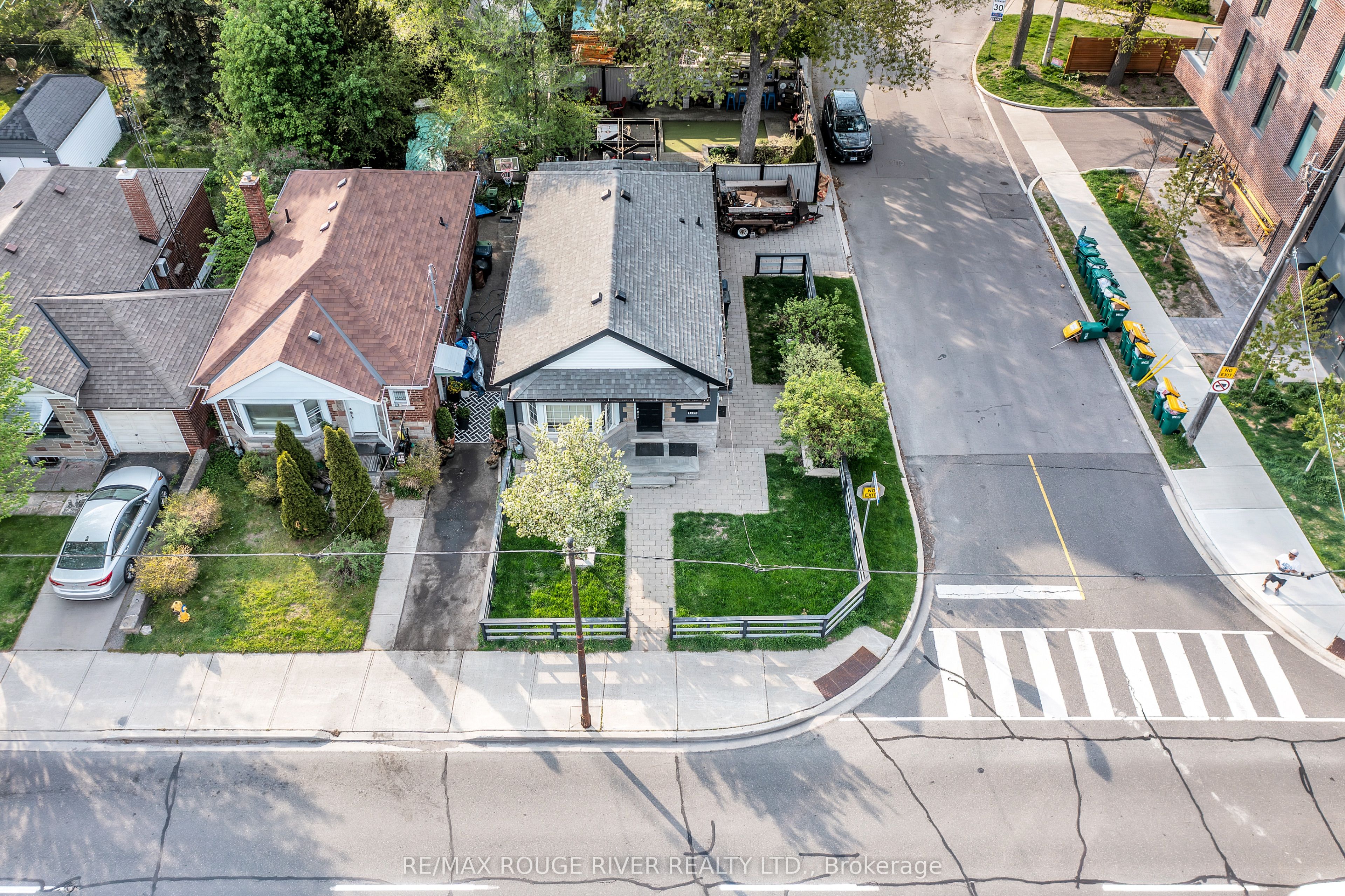 1306 Kingston Road, Toronto, ON, M1N 1P5 photo 4