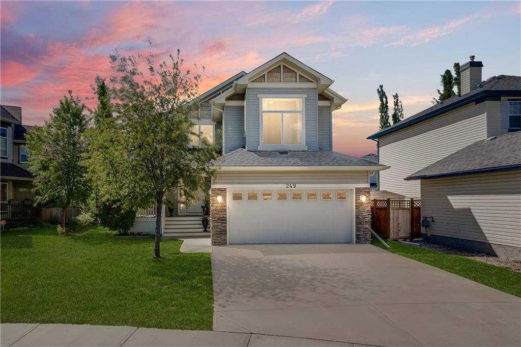 249 West Lakeview Place, Chestermere, AB, T1X1K4