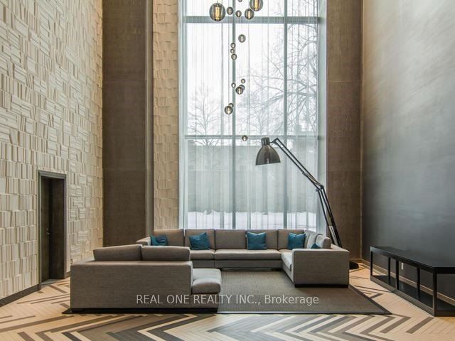 Additional image 4 of 511-1080 Bay Street, Toronto, ON, M5S 0A5
