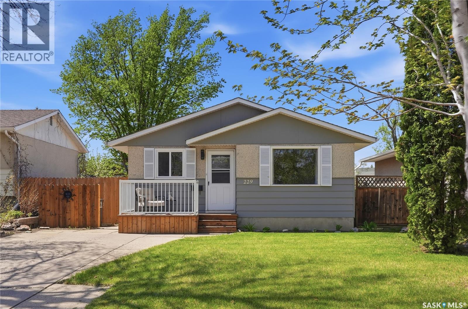 229 Acadia Place, Saskatoon, SK, S7H3W3 photo 4