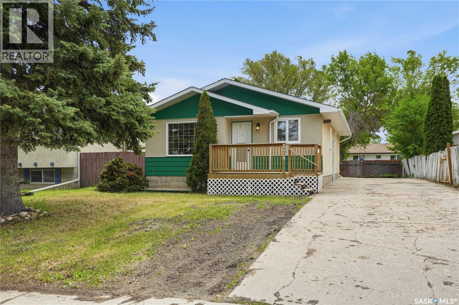 5929 Mckinley Avenue, Regina, SK, S4T6P5