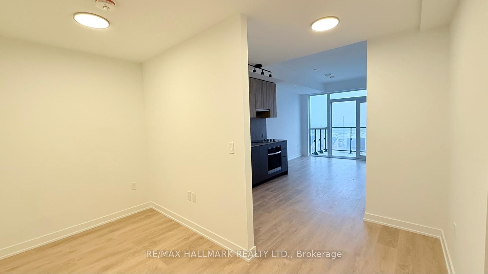 Additional image 5 of 807-1037 The Queensway N/a, Toronto, ON, M8Z 0H5