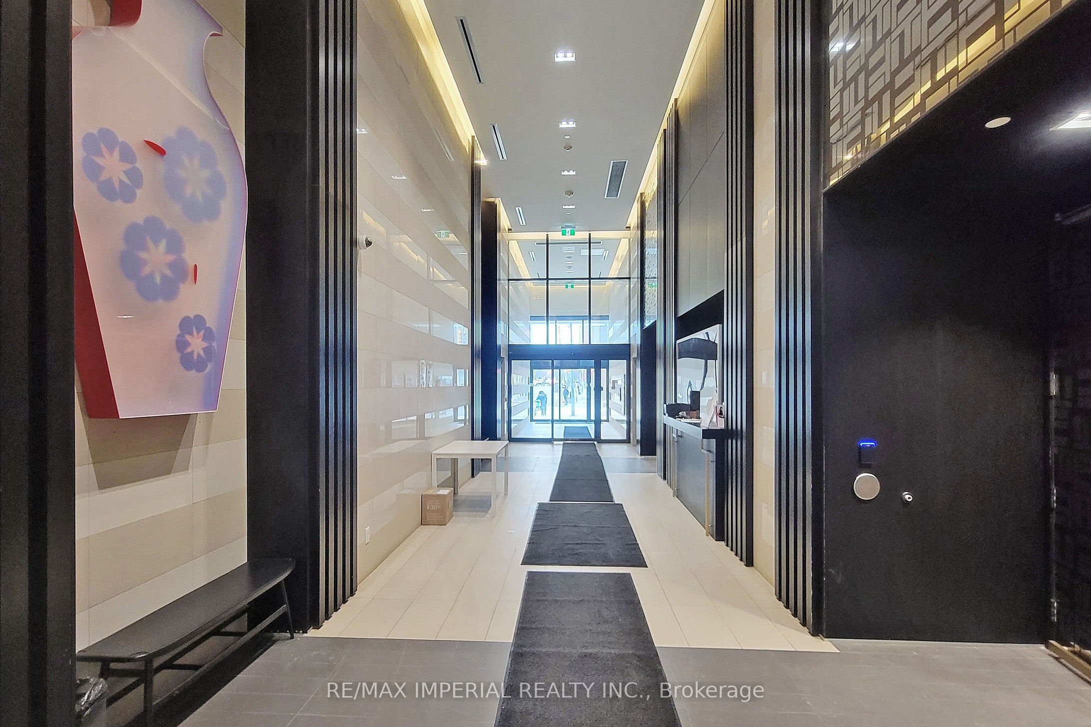 Additional image 5 of 2111-501 Yonge Street, Toronto, ON, M4Y 1Y4