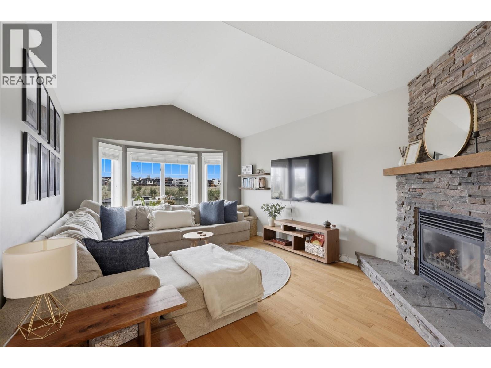 Additional image 3 of 1370 Pacific Way, Kamloops, BC, V2E0A4
