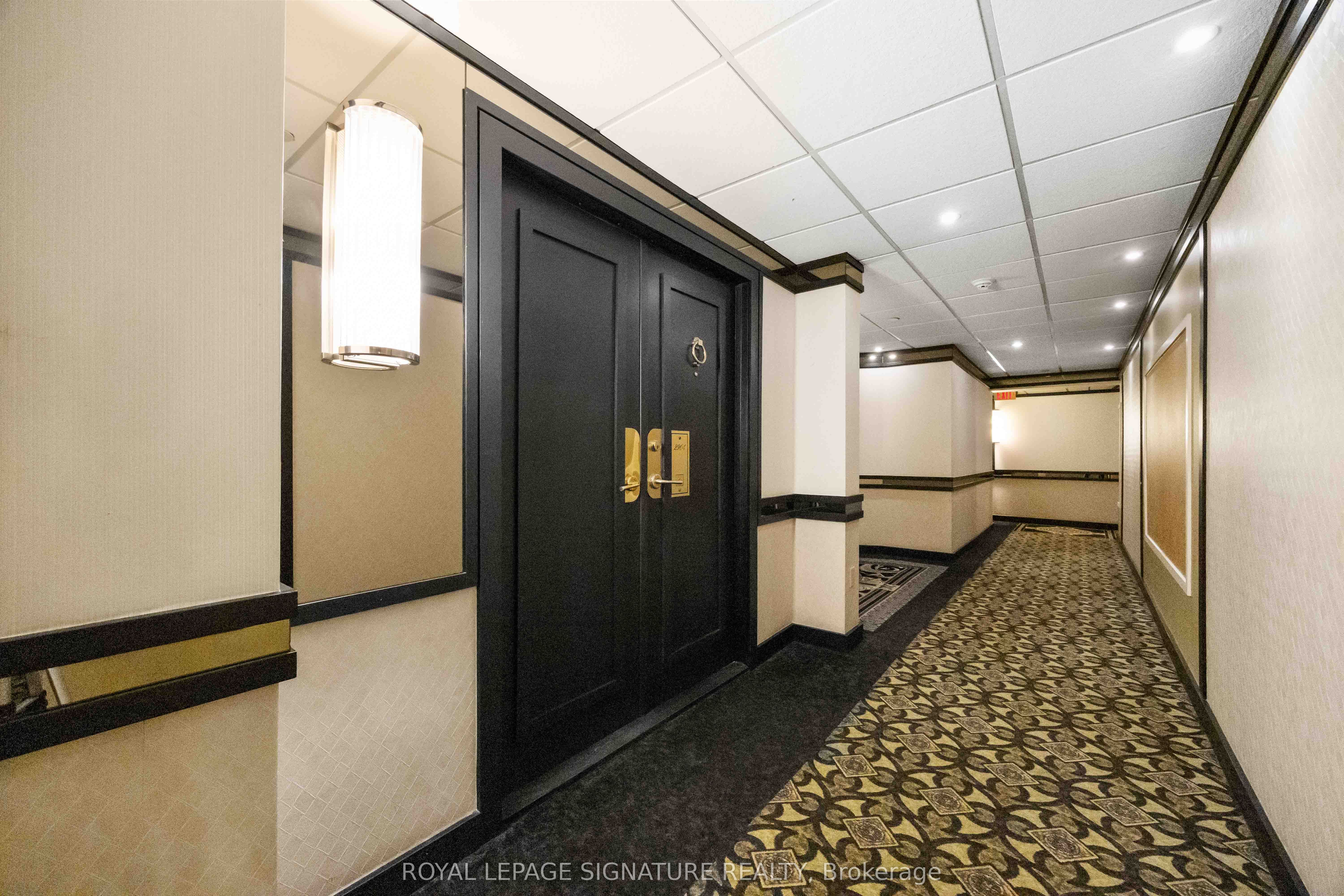 2904-2045 Lake Shore Boulevard W, Toronto, ON, M8V 2Z6 photo 4