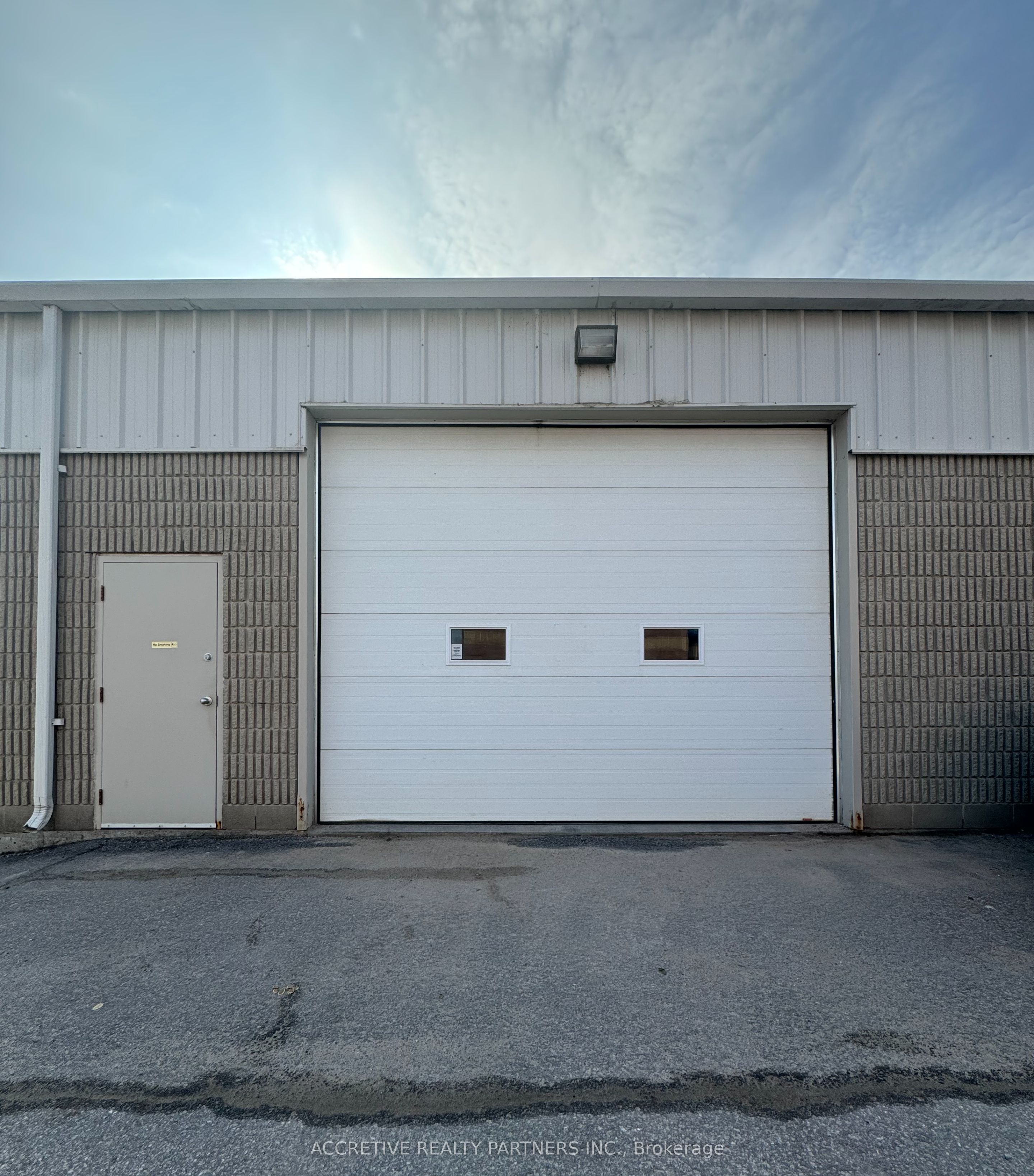 105-31 Steve Fonyo Drive, Kingston, ON, K7M 8P1