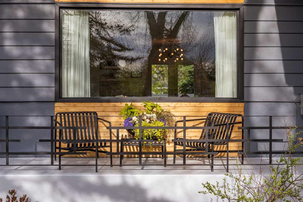 32 Westminster Drive SW, Calgary, AB, T3C 2S9 photo 3