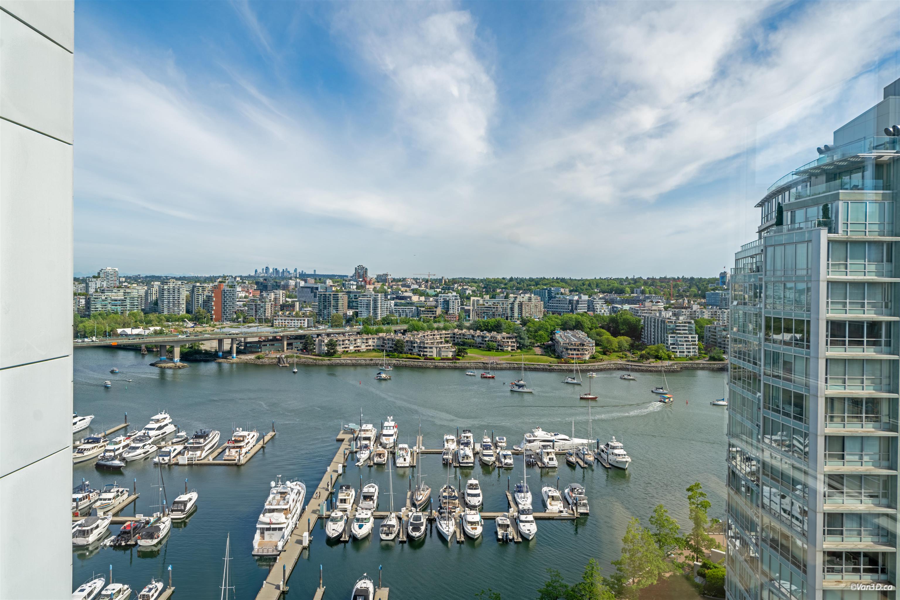 2206-1201 Marinaside Crescent, Vancouver, BC, V6Z 2V2