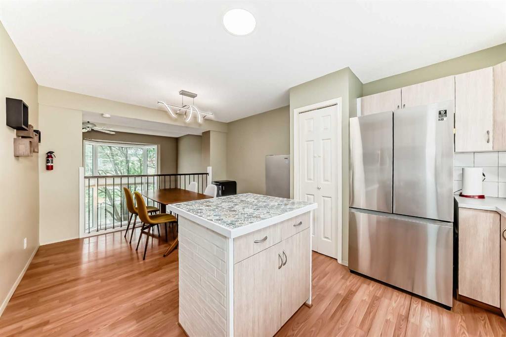 4 Glenbrook Villas SW, Calgary, AB, T3E 7E8 photo 4