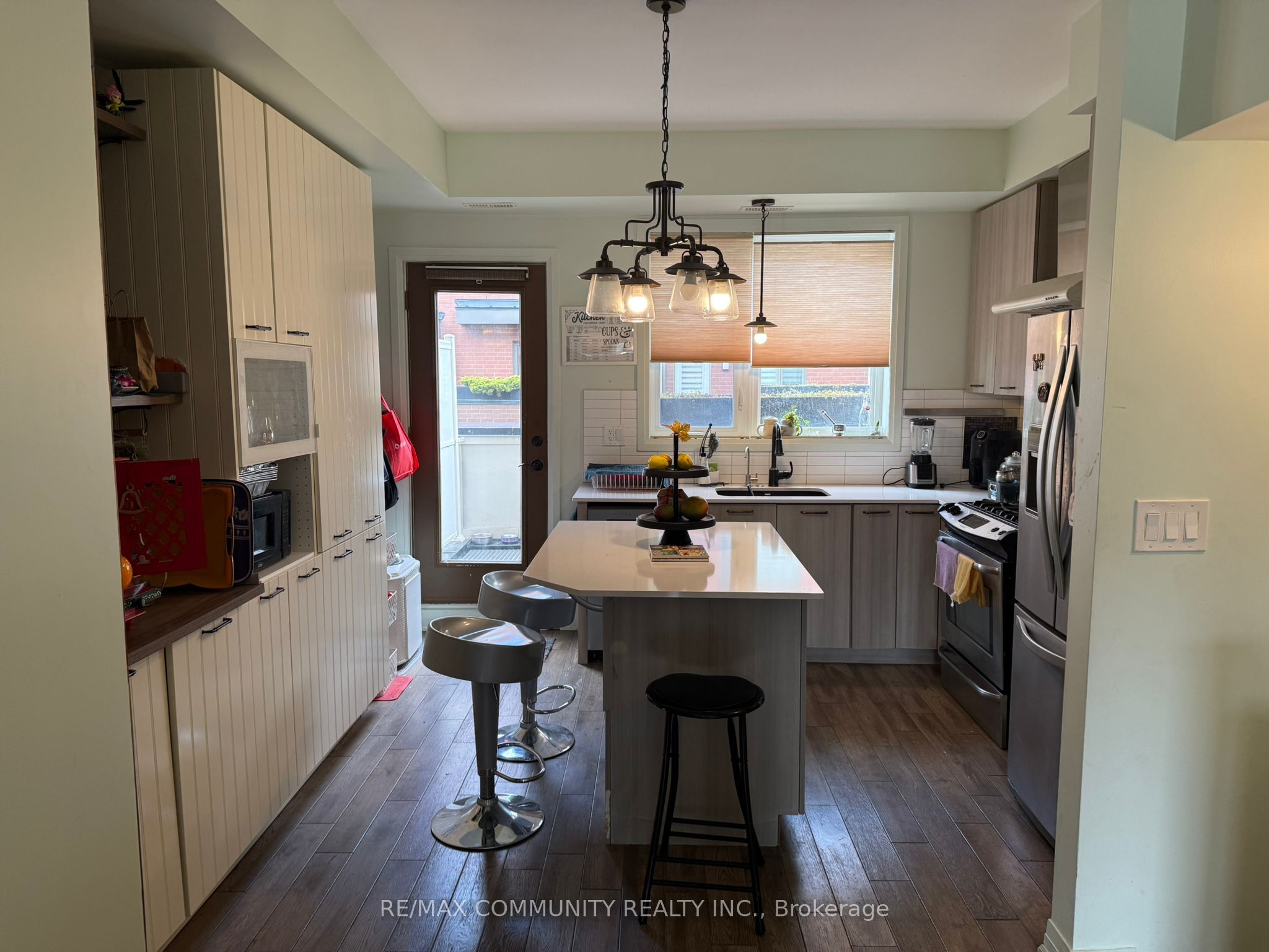 46 Sarah Jackson Crescent, Toronto, ON, M3K 0B6 photo 4