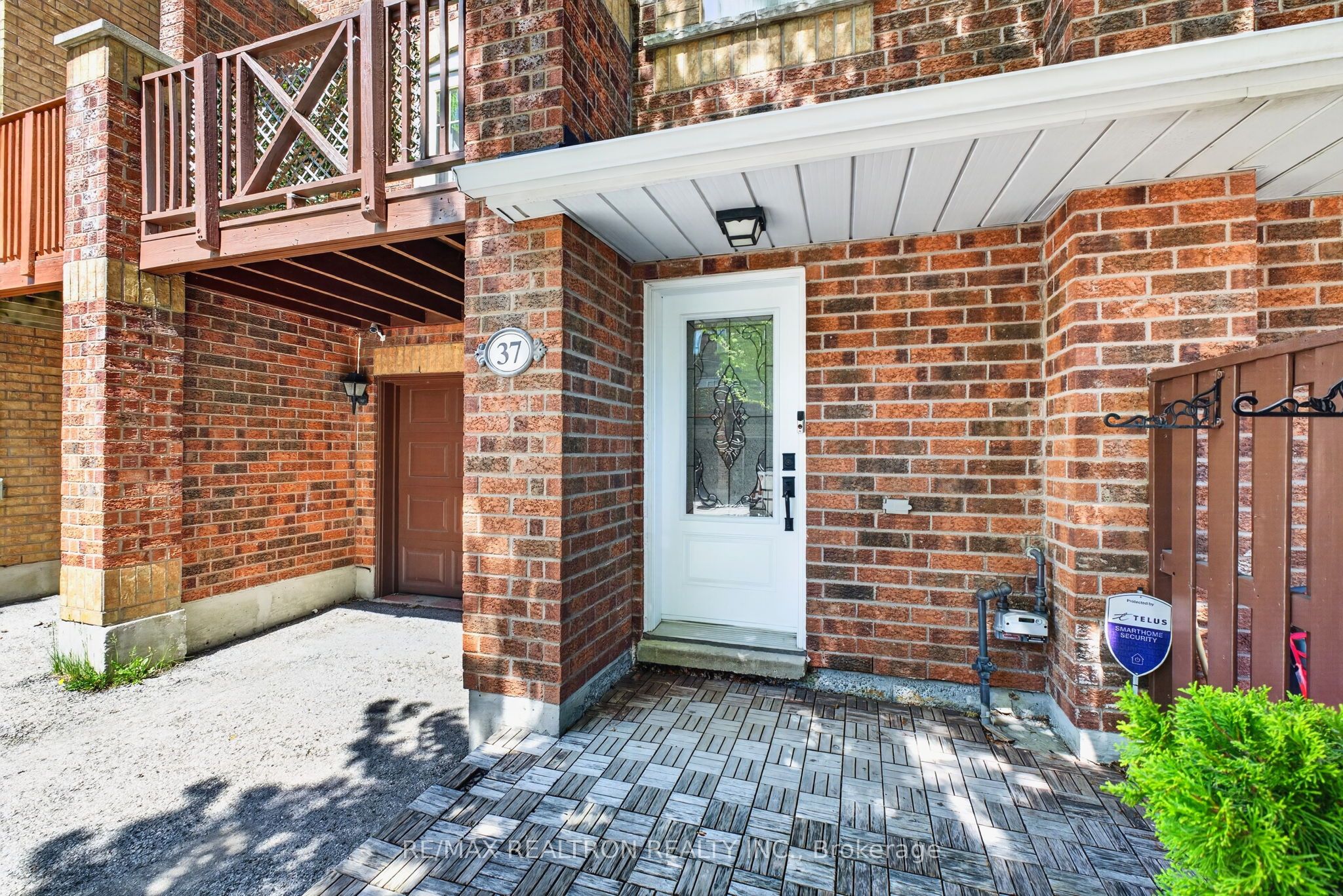 37-2 Hedge End Road, Toronto, ON, M1B 5Z8 photo 2