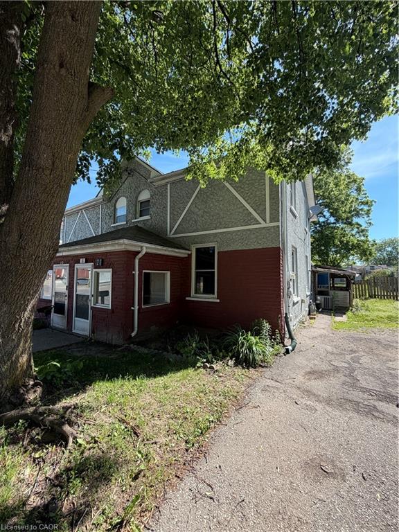 21 Glenmorris Street, Cambridge, ON, N1S 2Y1