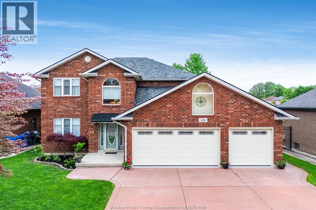 1239 Radcliff , Windsor, ON, N8P1P2
