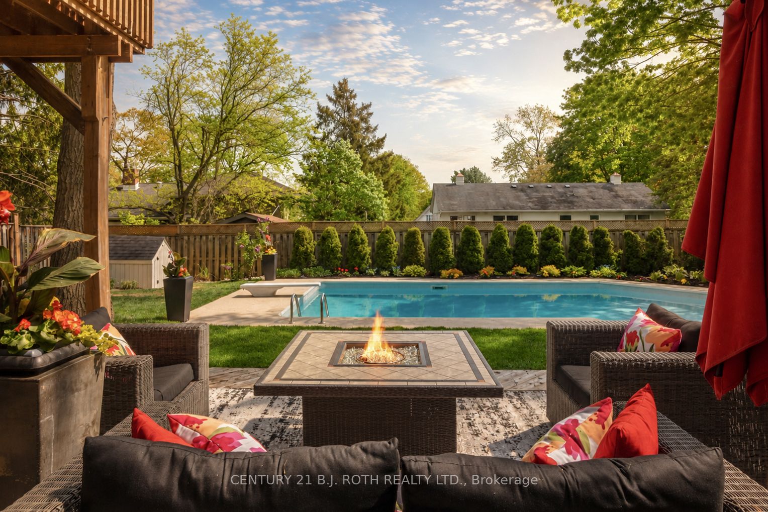 29 Castle Drive, Barrie, ON, L4N 1P9 photo 2