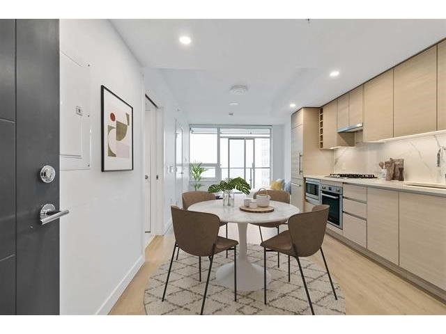210X-823 Carnarvon Street , New Westminster, BC, V3M 0N5