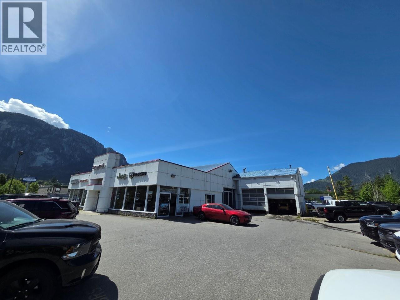 1160&1180 Hunter Place, Squamish, BC, V8B0G8 photo 2