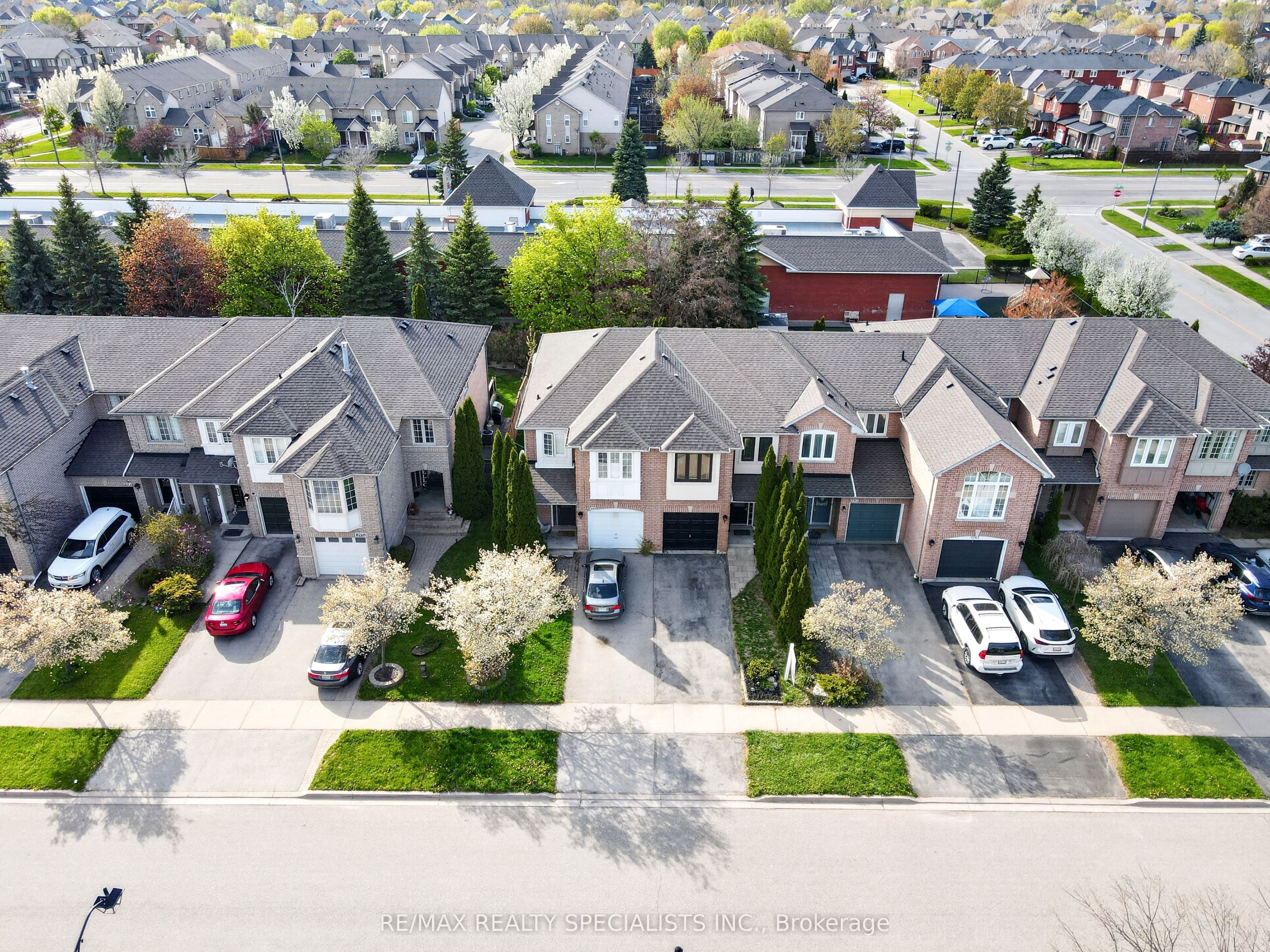 Additional image 4 of 2067 Golden Orchard Trail, Oakville, ON, L6M 3N5