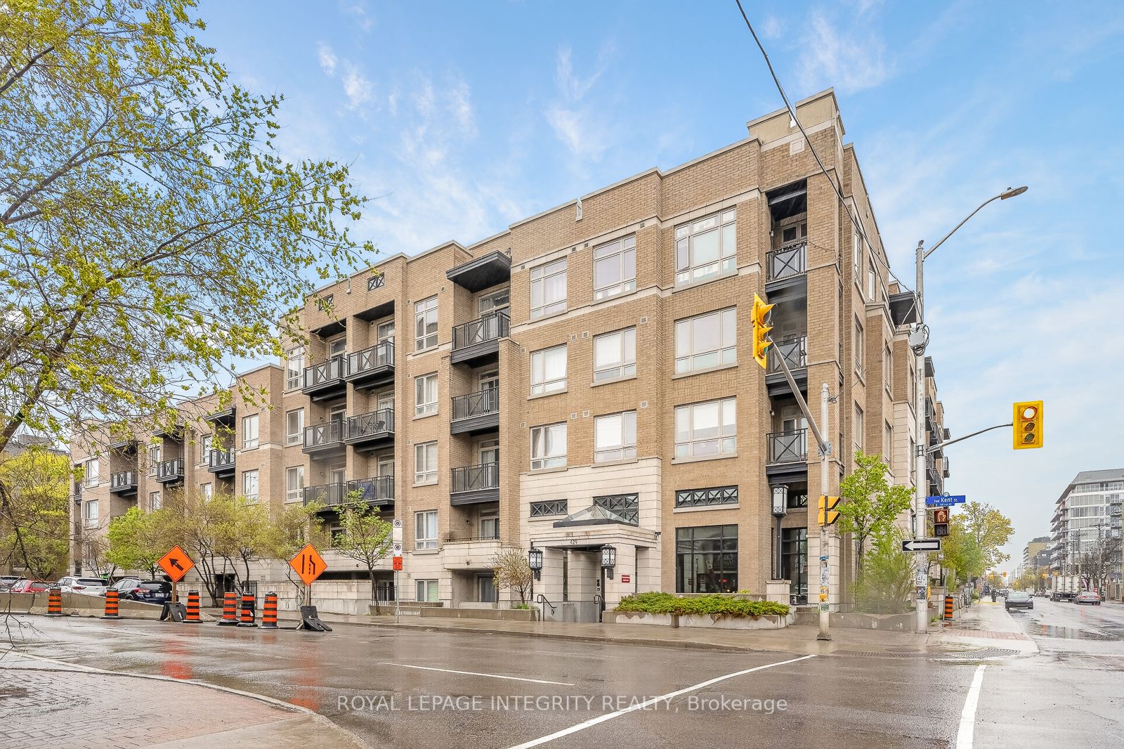 506-429 Kent Street, Ottawa, ON, K2P 1B5
