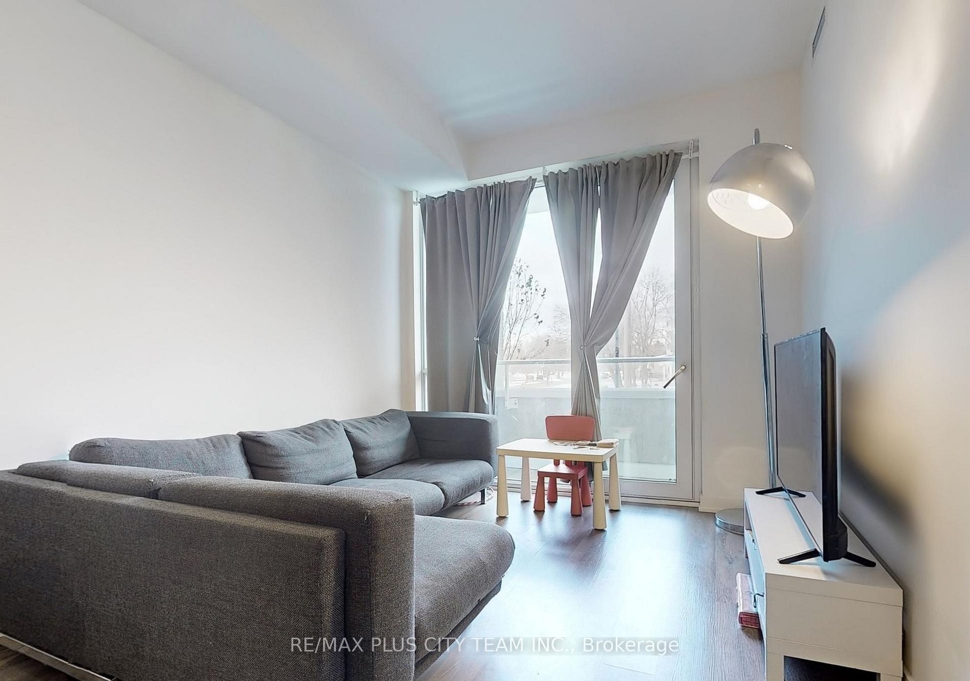 206-10 Deerlick Court, Toronto, ON, M3A 0A7 photo 2