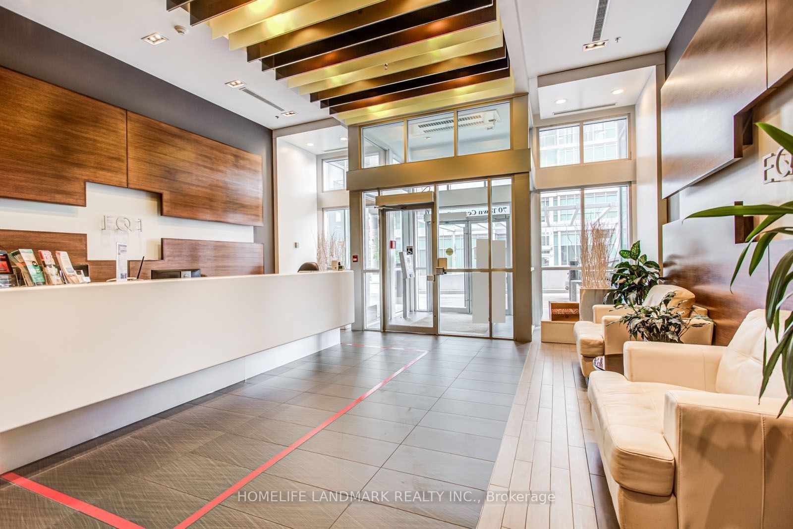 # 1705-70 Town Centre Court, Toronto, ON, M1P 4Y7 photo 2