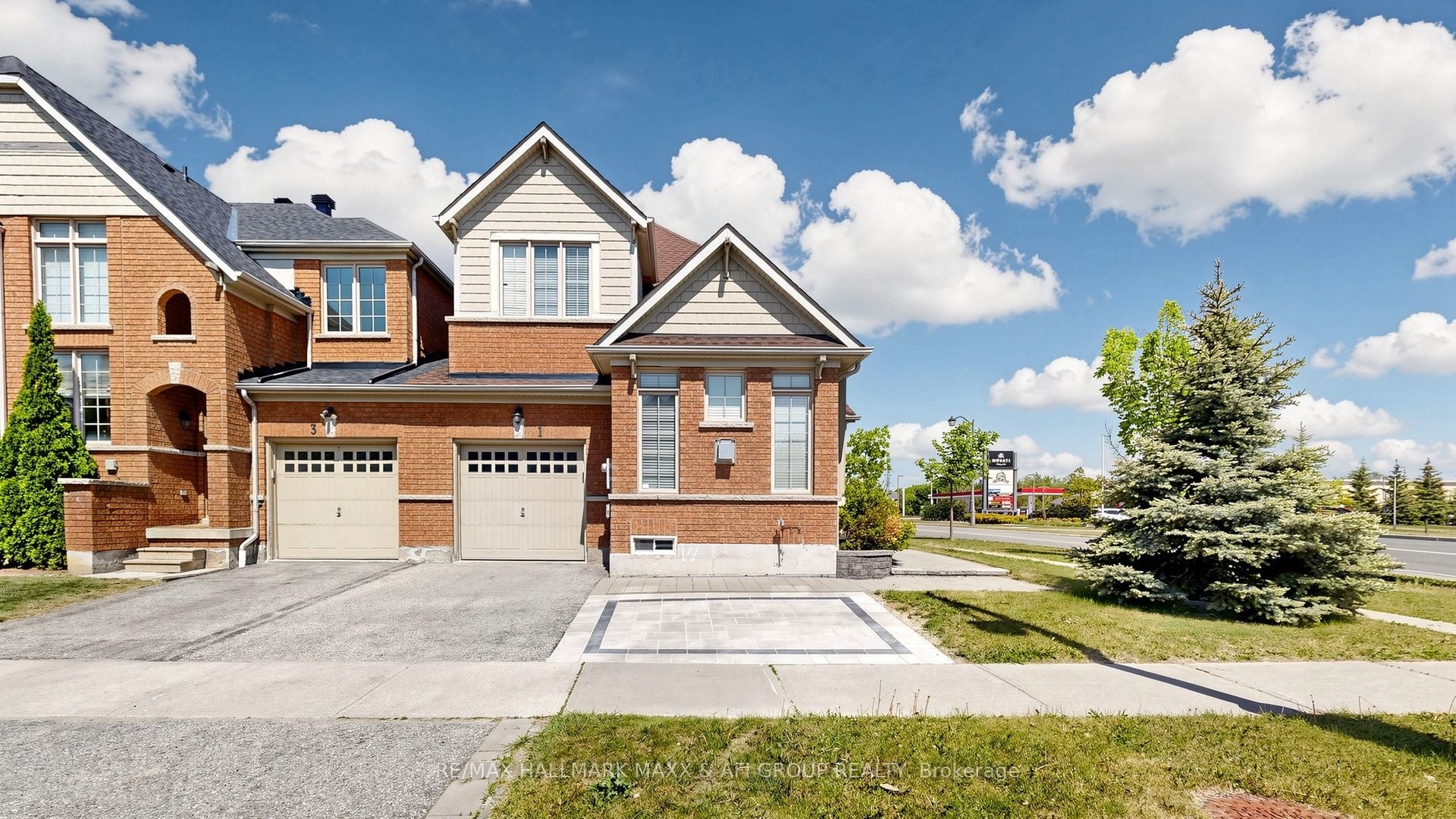 1 Vandervoort Drive, Richmond Hill, ON, L4E 0C6