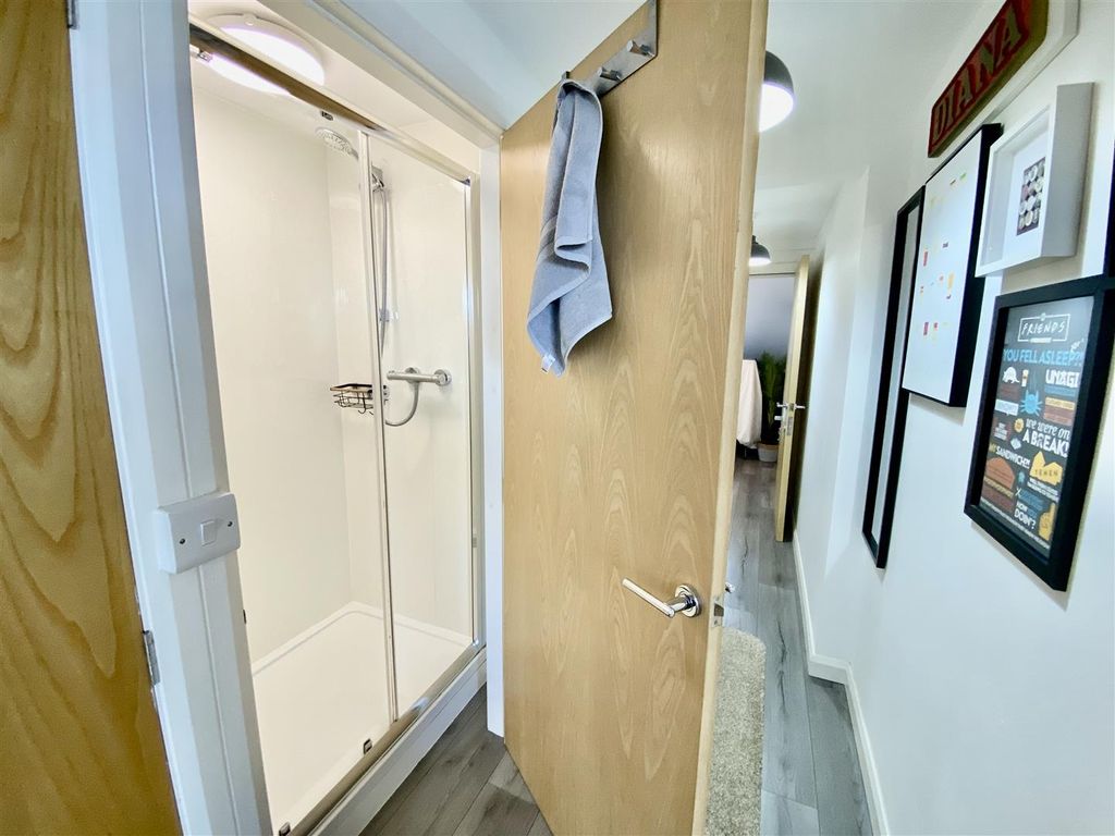 Additional image 20 of 5 bed town house for saleVictoria Parade, Pwllheli LL53