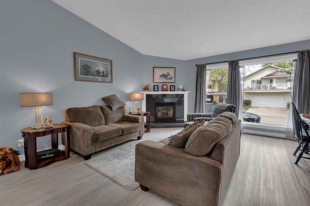 67 Deersaxon Circle SE, Calgary, AB, T2J6R5 photo 5