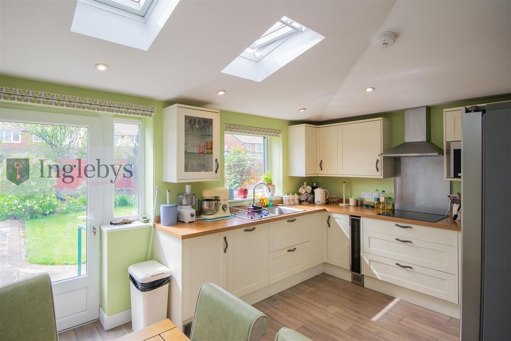 Additional image 2 of 4 bed semi-detached house for saleRoseberry Road, Redcar TS10
