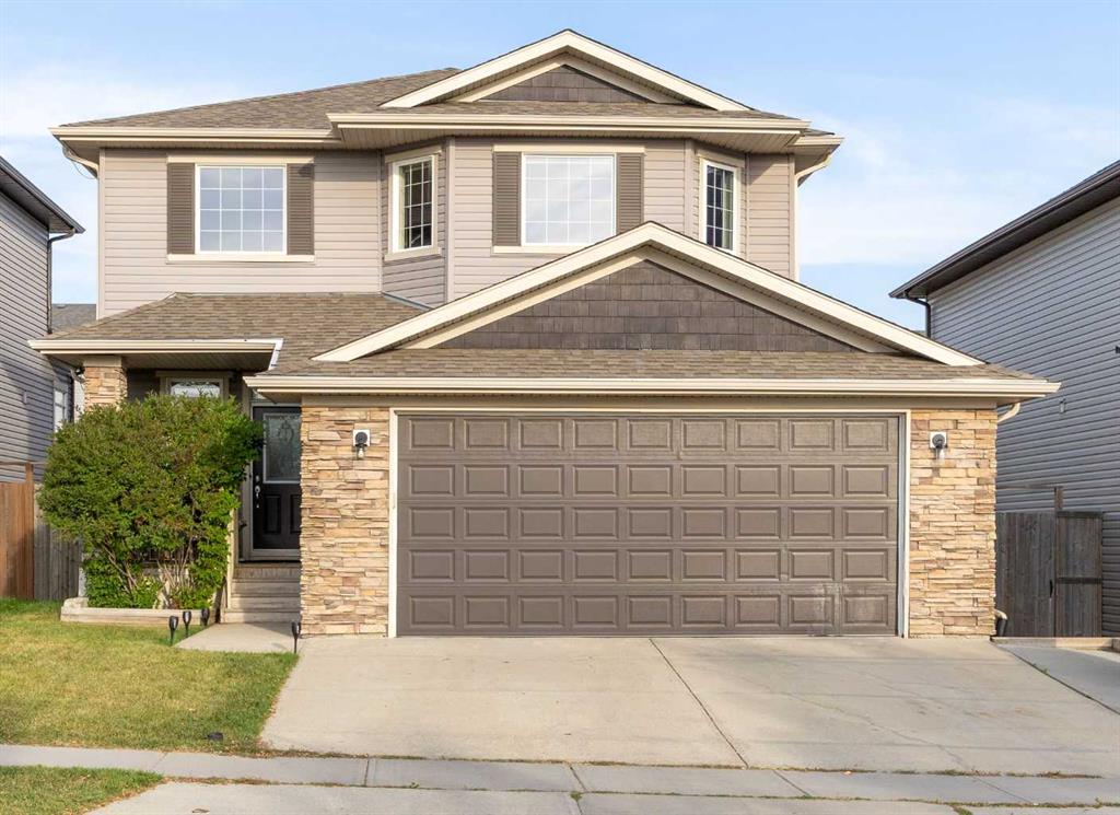 148 Westland Street, Okotoks, AB, T1S 0B3