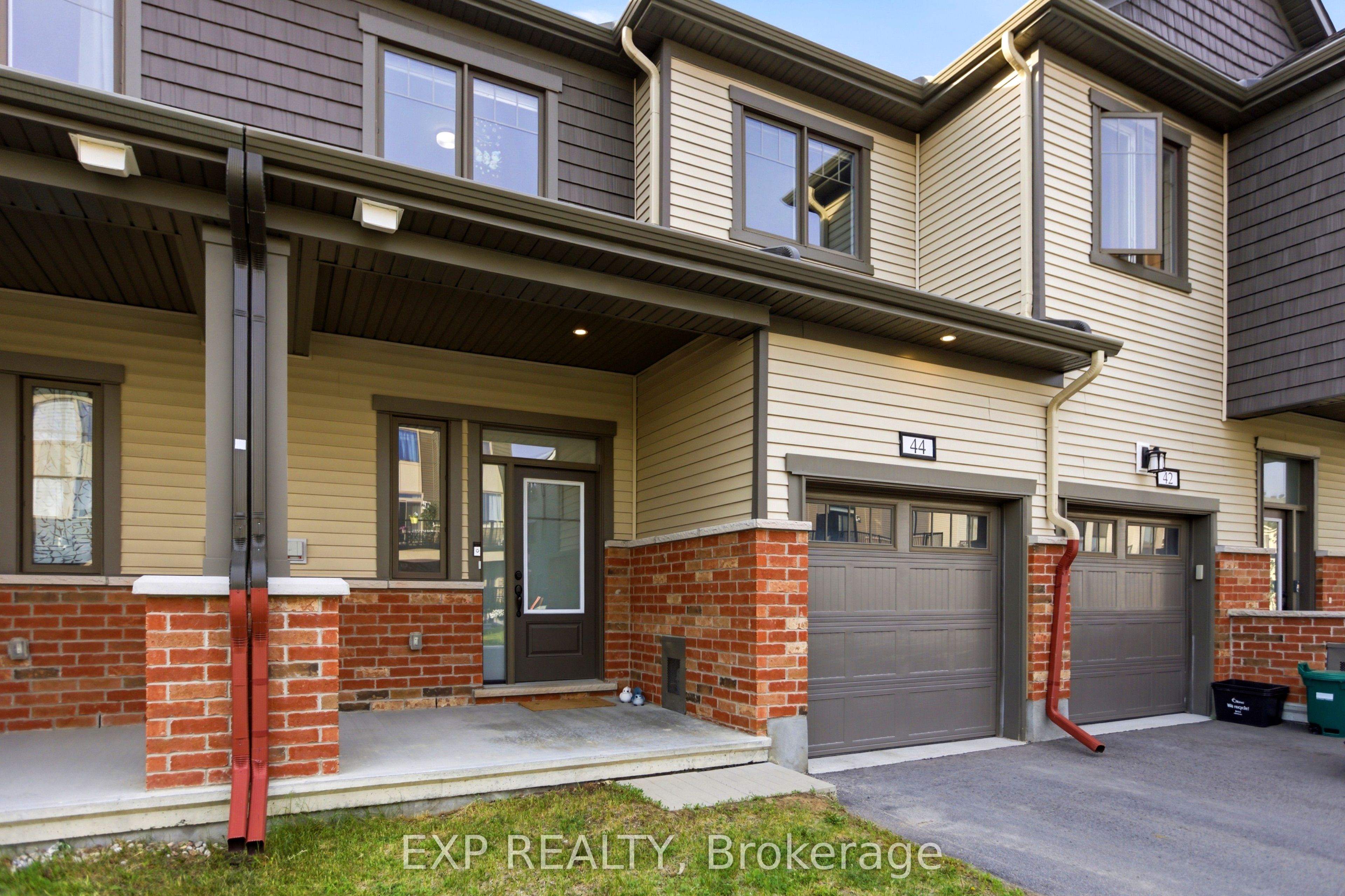 Additional image 2 of 44 Lentago Avenue, Ottawa, ON, K2J 7A2