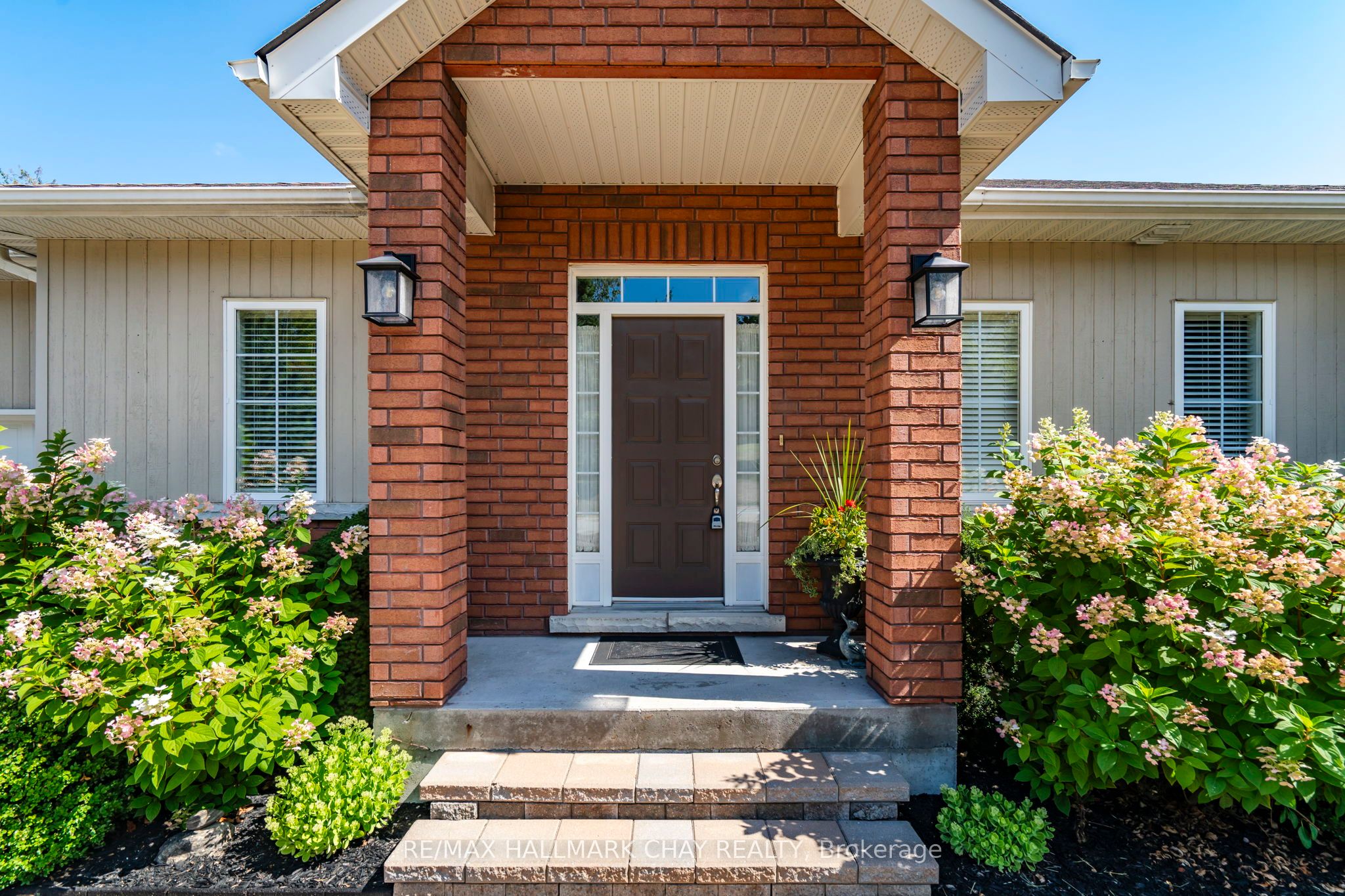 32 Valleycrest Drive, Oro-medonte, ON, L0L 2L0 photo 4