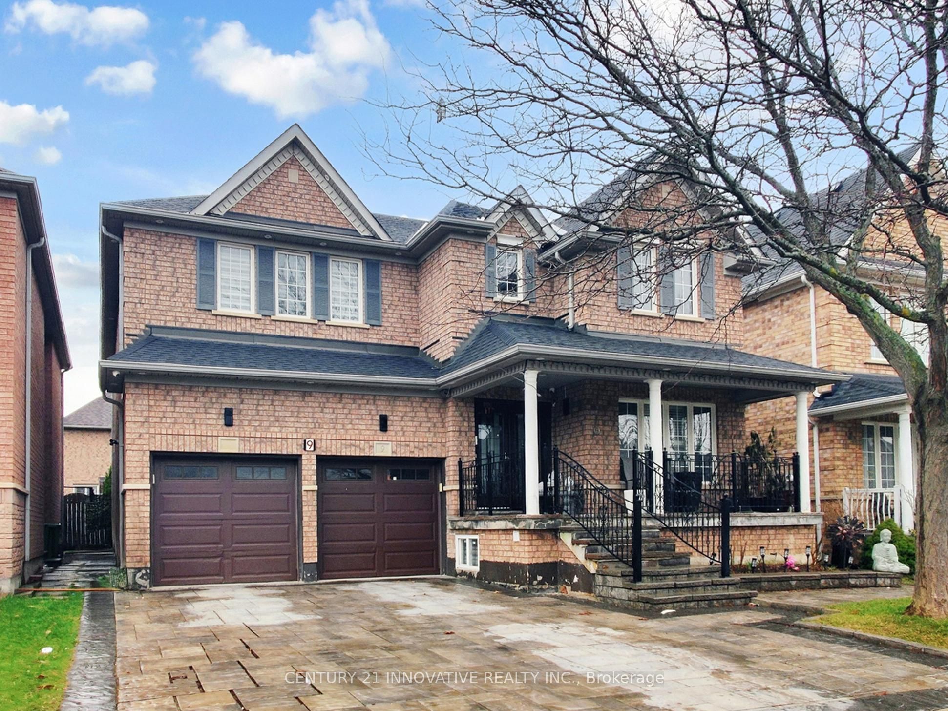 9 Heatherdale Drive, Brampton, ON, L7A 2H6