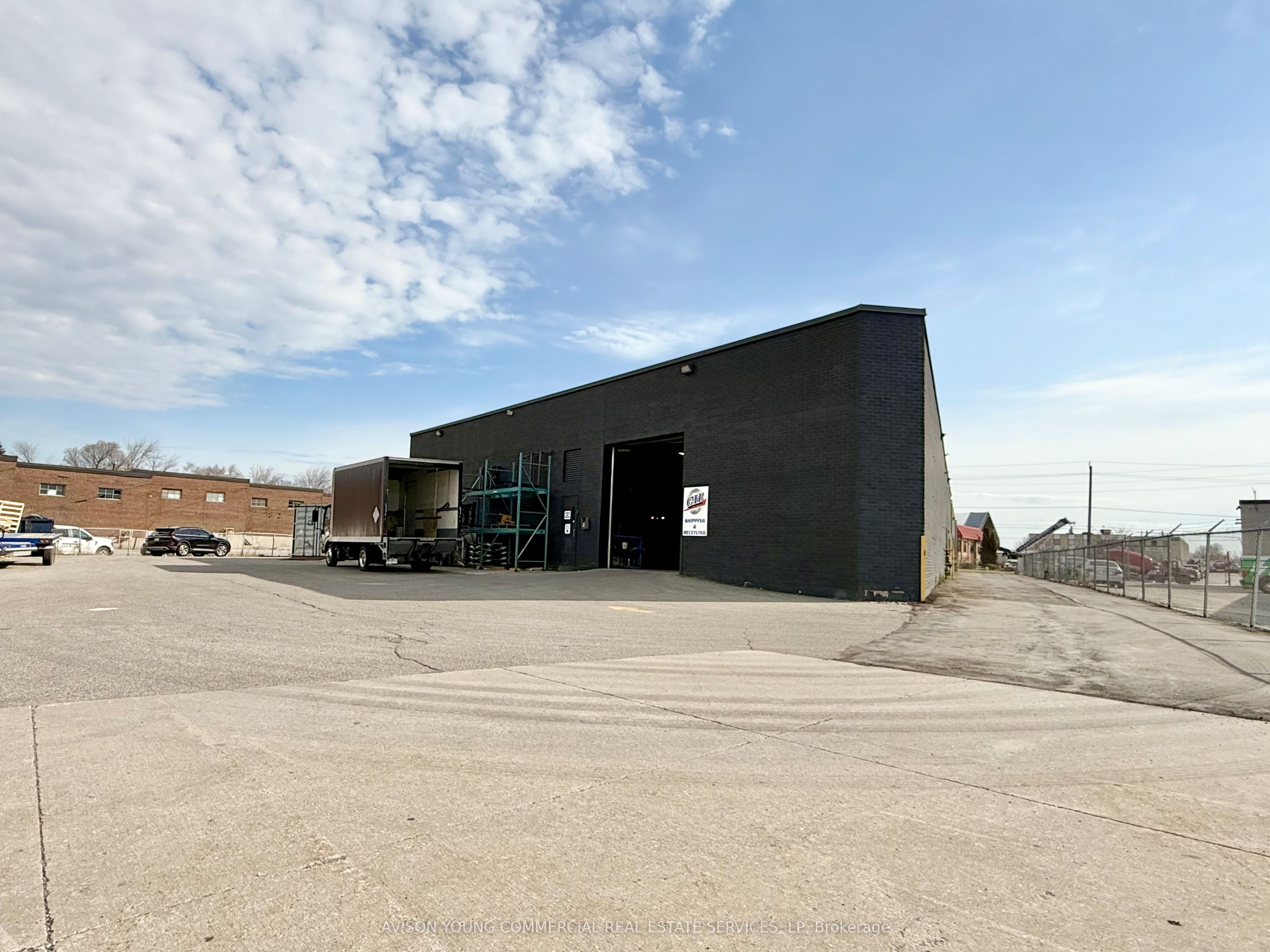374 Bowes Road, Vaughan, ON, L4K 1K1 photo 3
