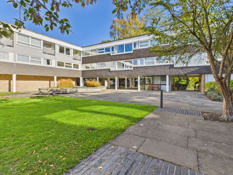 26 Highsett, Cambridge CB2
