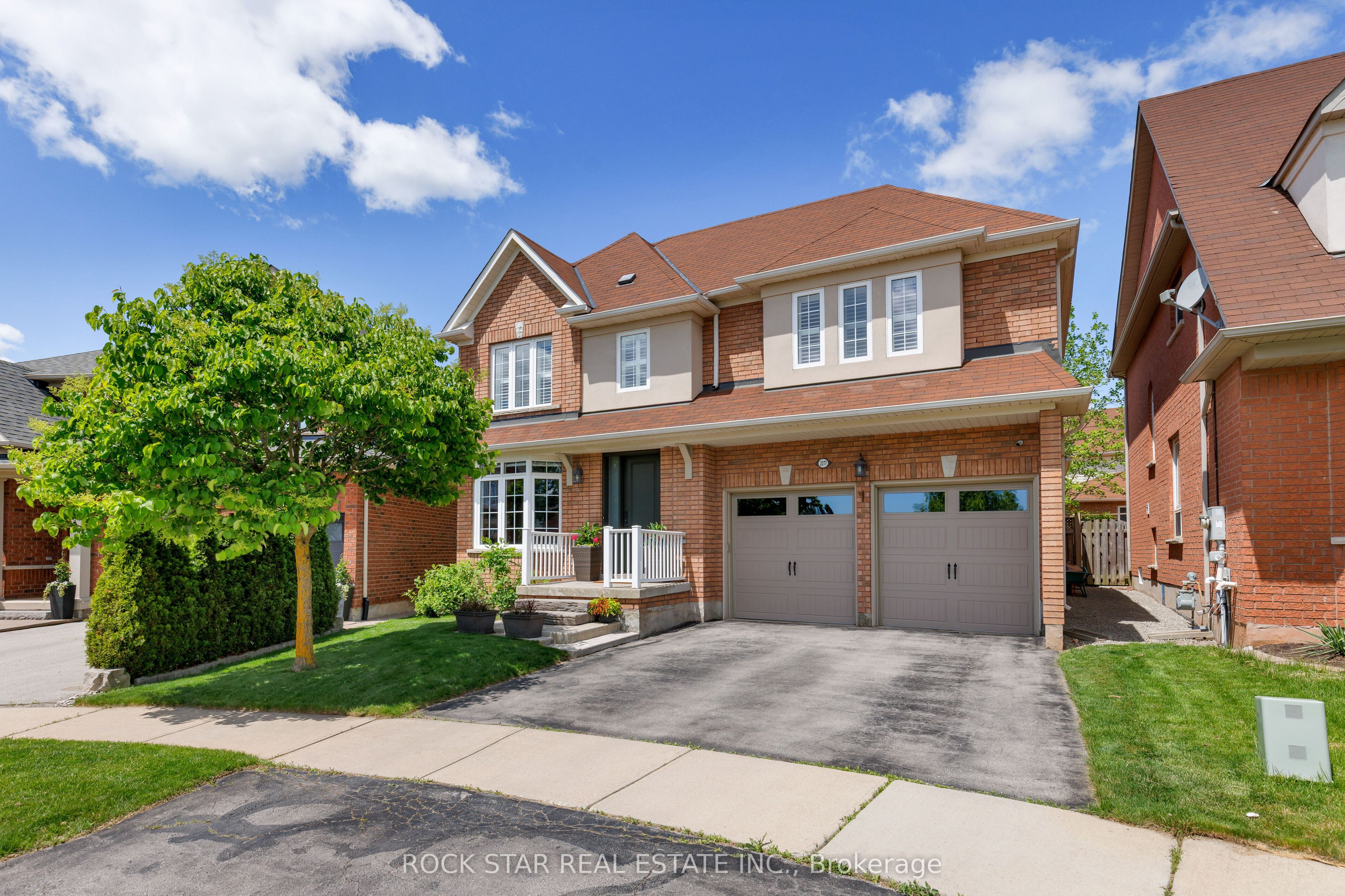 2277 Blue Oak Circle, Oakville, ON, L6M 5J4