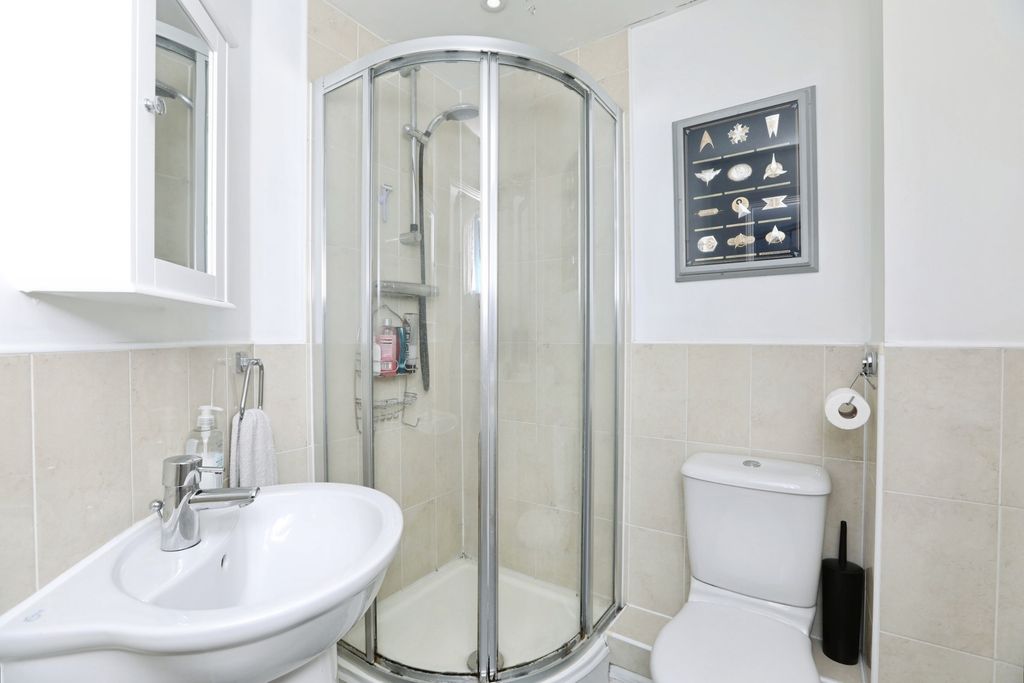 Additional image 15 of 2 bed flat for saleBeech House, Nettle Way, Minster On Sea, Sheerness ME12