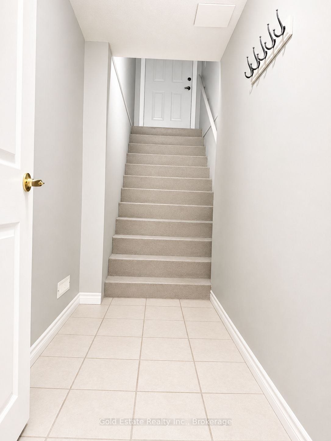 LOWER-1387 Marshall Crescent, Milton, ON, L9T 6N4 photo 2