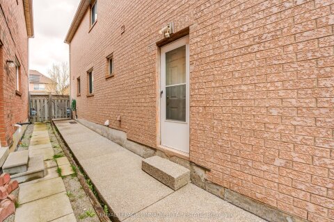 Additional image 8 of 5921 Summerside Drive, Mississauga, ON, L5M 6K9