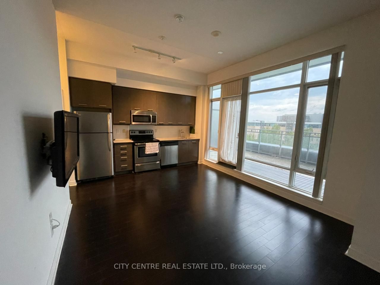 601-365 Prince Of Wales Drive, Mississauga, ON, L5B 0G6