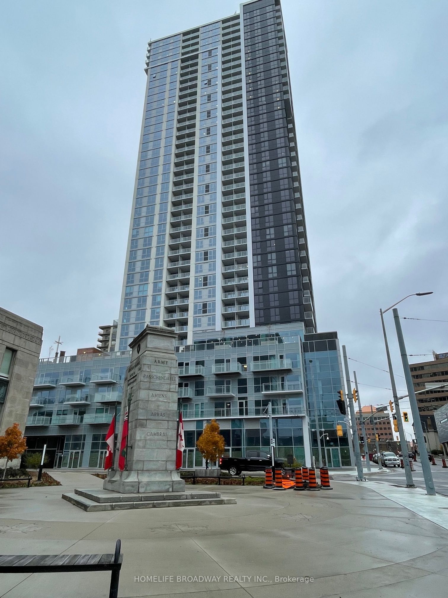 302-60 Frederick Street, Kitchener, ON, N2H 0C7