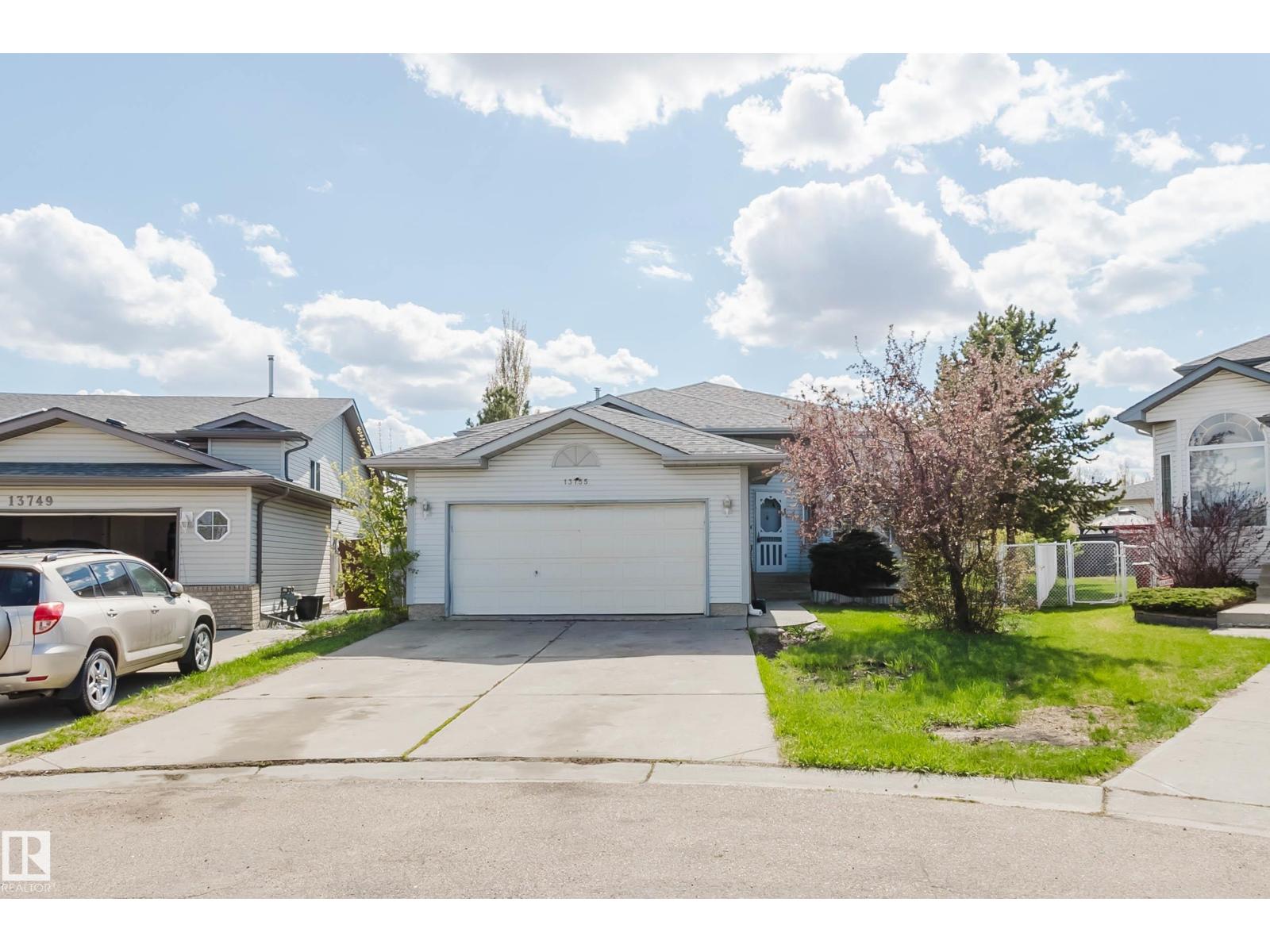 13755 131b Avenue NW, Edmonton, AB, T5L5A1