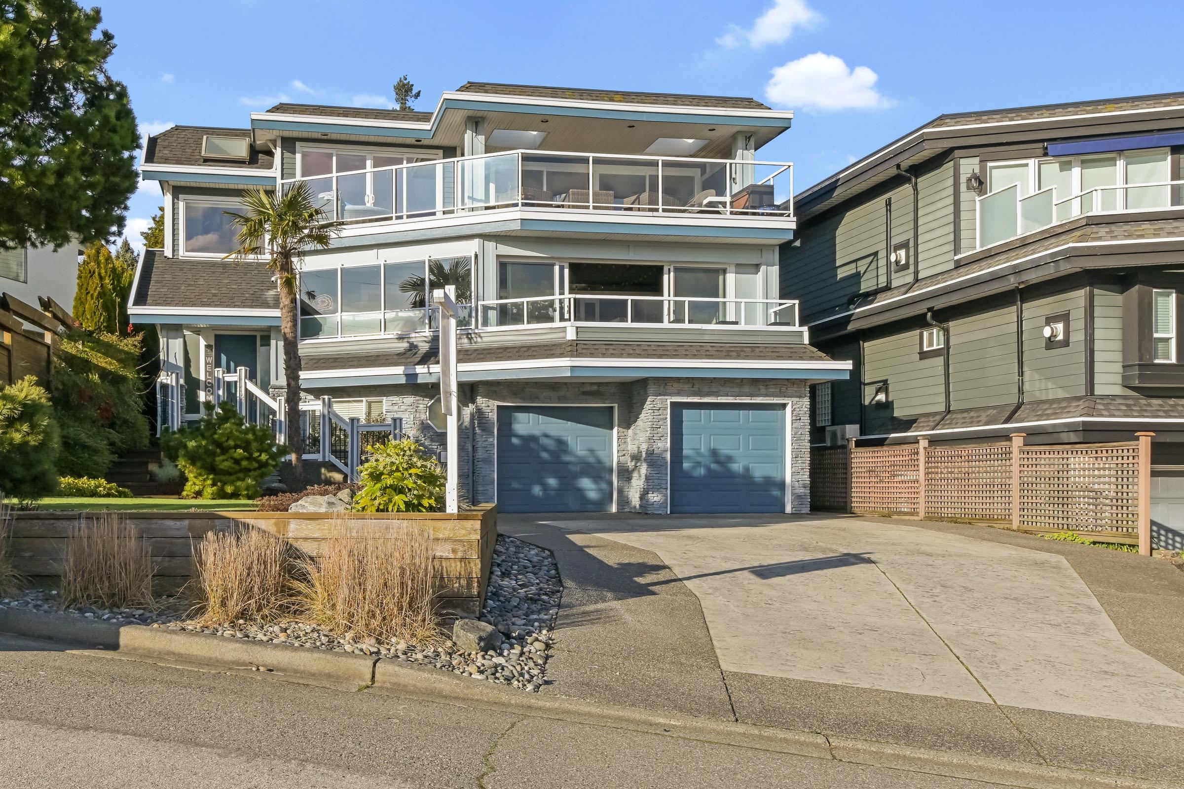 15587 Semiahmoo Avenue, White Rock, BC, V4B 1V3