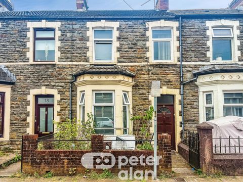 Sapphire Street, Cardiff CF24