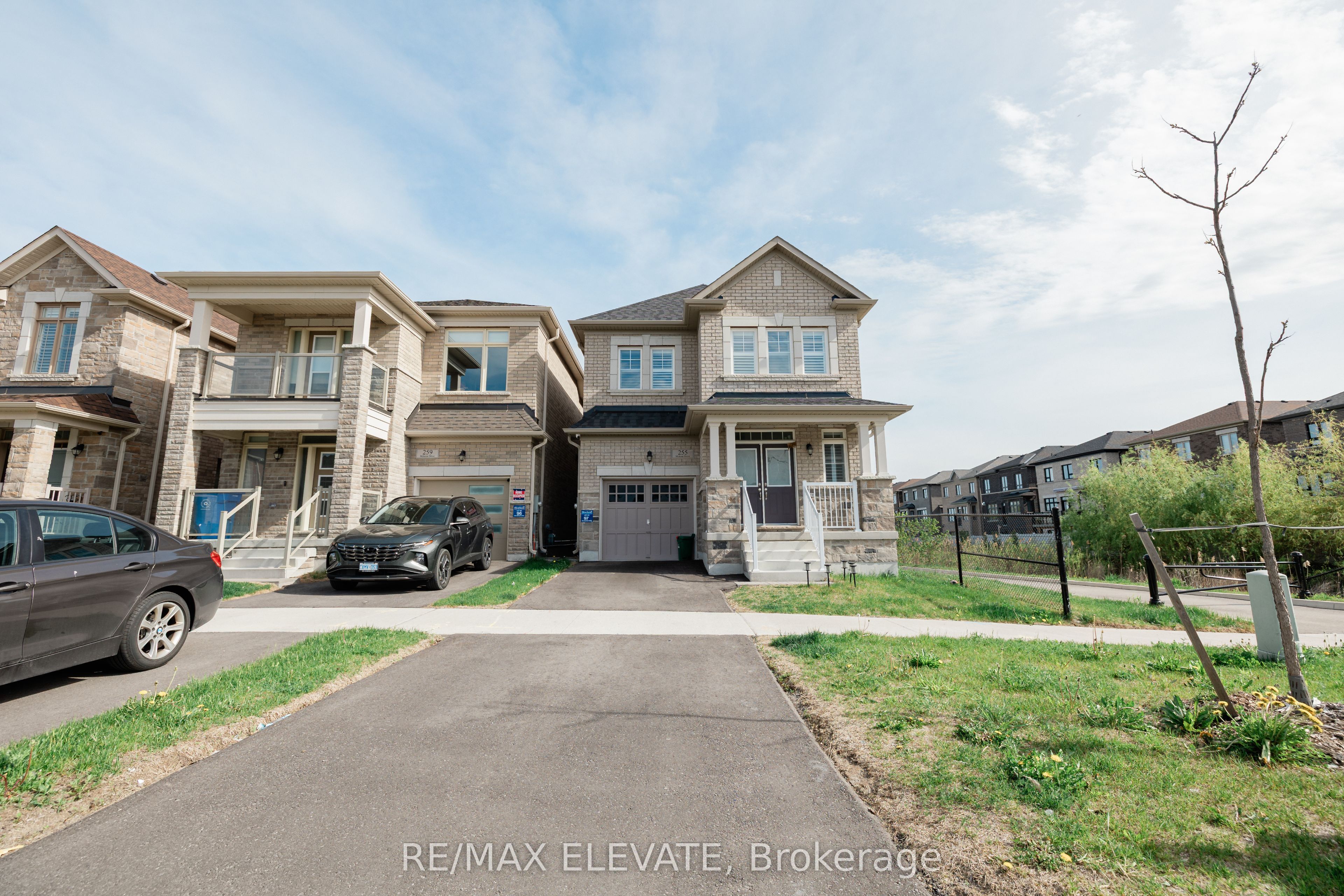 255 Mckean Drive N, Whitchurch-stouffville, ON, L4A 1H8
