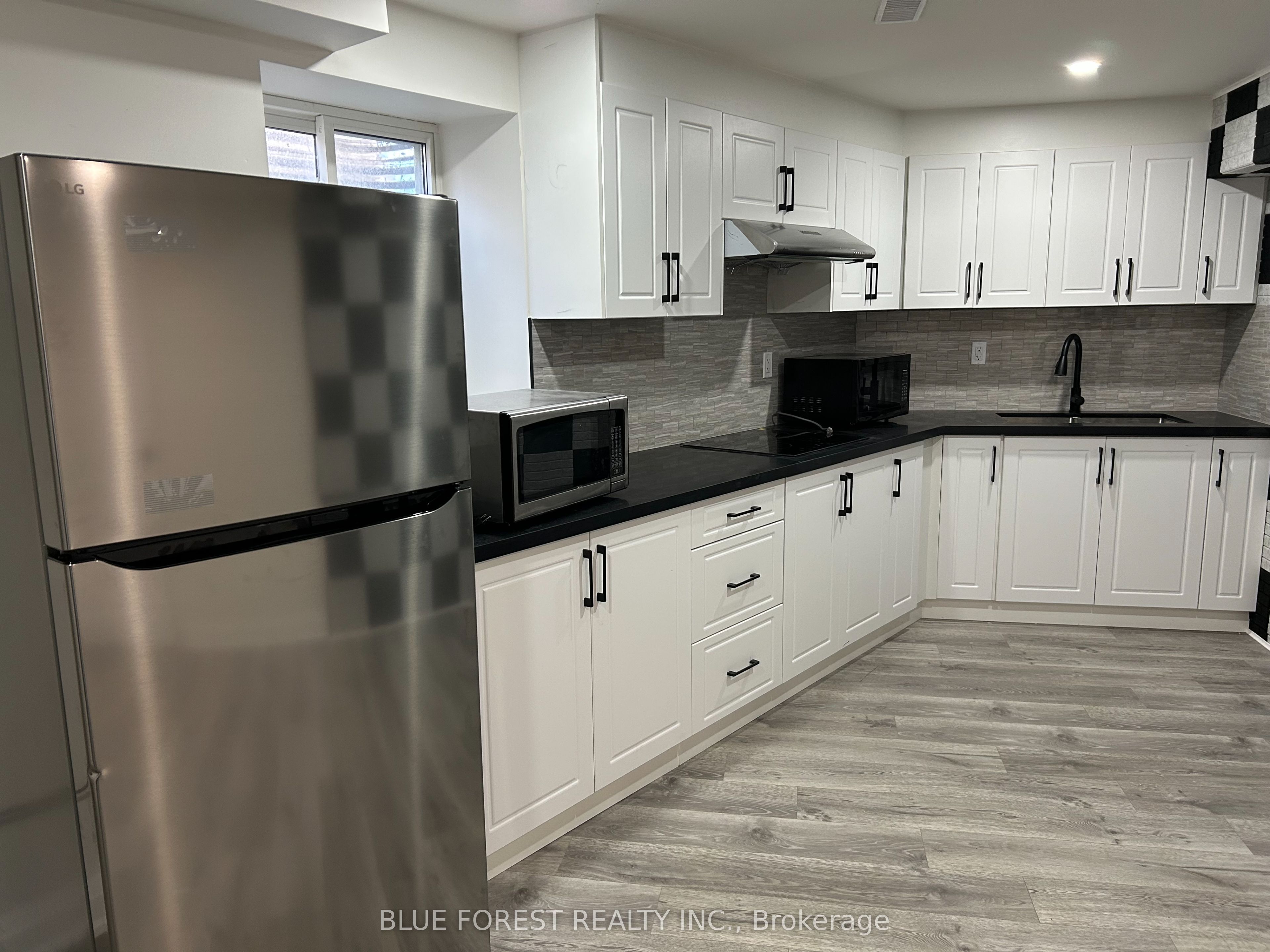 UNIT B (base-167 Forfar Avenue, Kitchener, ON, N2B 2Z9 photo 4