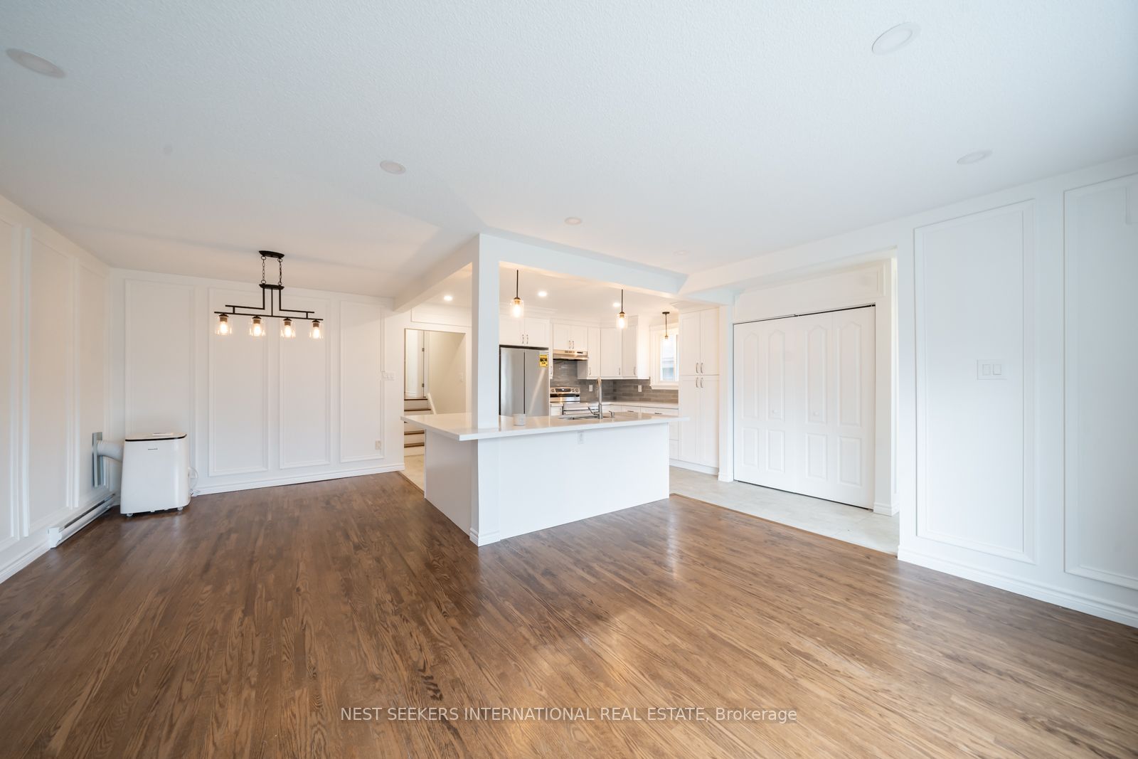 24 Thorncrest Road, Barrie, ON, L4N 3P9 photo 5